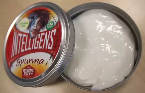 Intelligens Gyurma - Tejútrendszer
