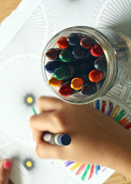 Foglakoztatók, színezők és kreatív játékok 